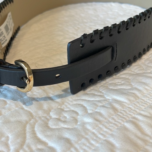 Ann Taylor leather belt - Picture 5 of 9